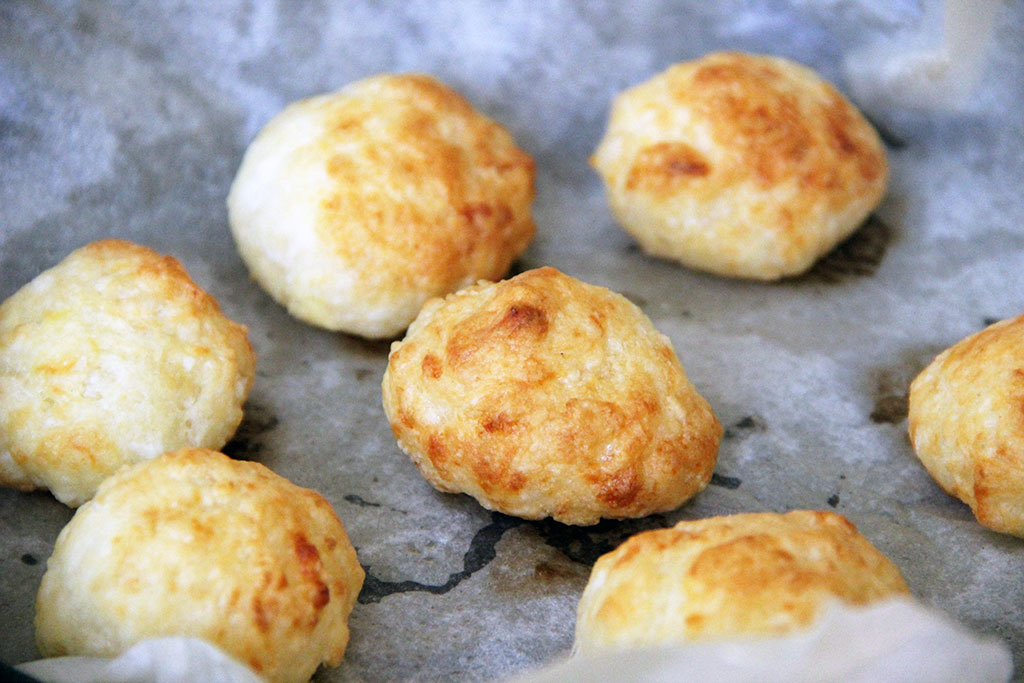 bread-cheese-balls4