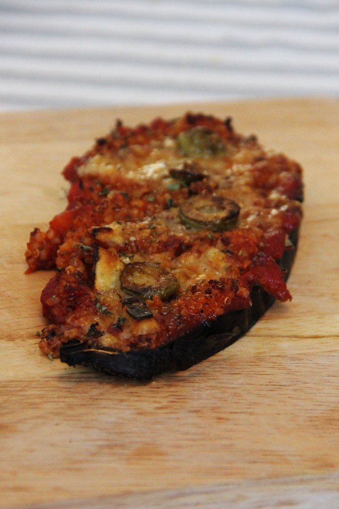 Bruschetta d’aubergine, quinoa, et cantal – Not parisienne