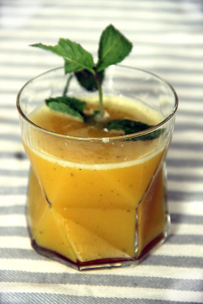 jus-orange-concombre-menthe-2