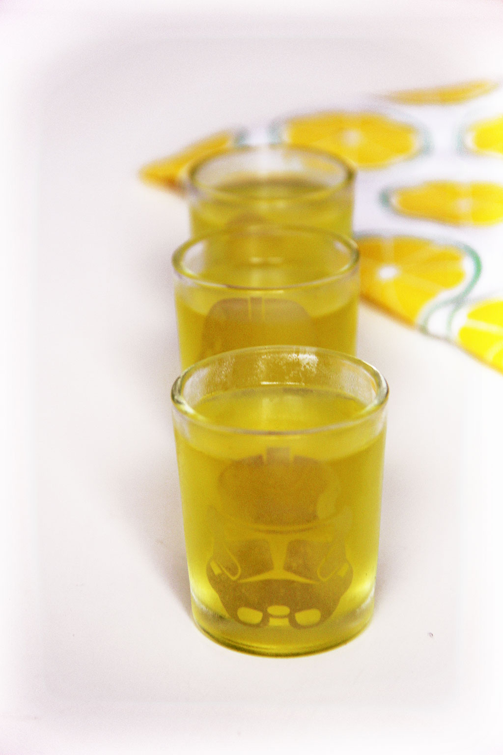Jello shots vodka citron Not Parisienne