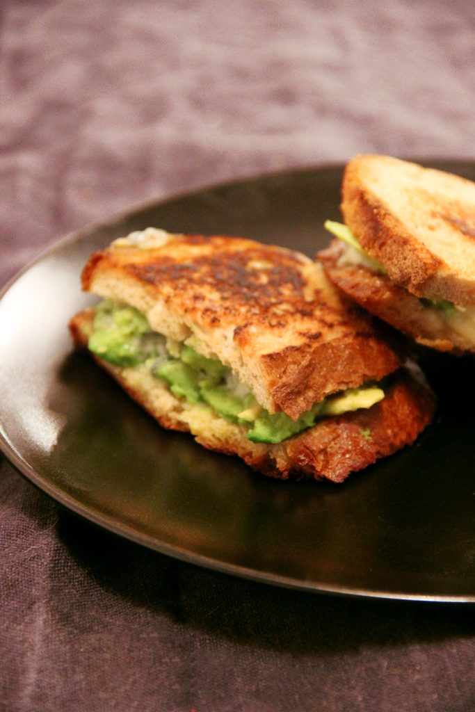 grilled-cheese-bleu-avocat-2